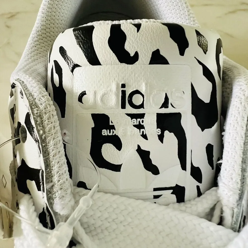 ADIDAS Originals Superstar Cheetah Print Sneakers Cloud White / Core Black- US 8
